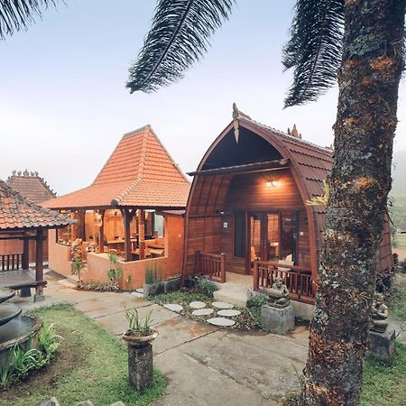 Tunjung Sari Villa Bedugul Бедугул Экстерьер фото