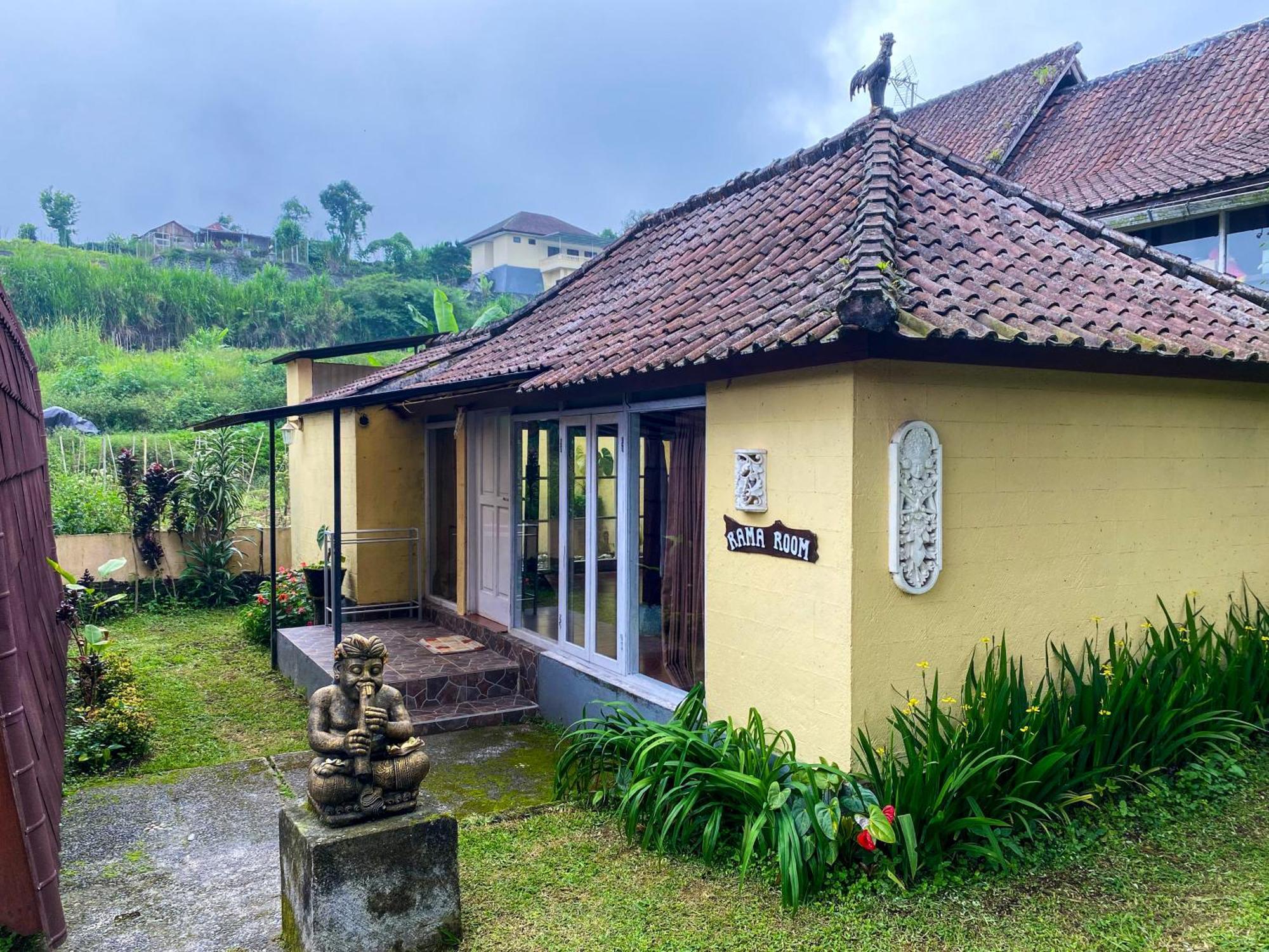 Tunjung Sari Villa Bedugul Бедугул Экстерьер фото